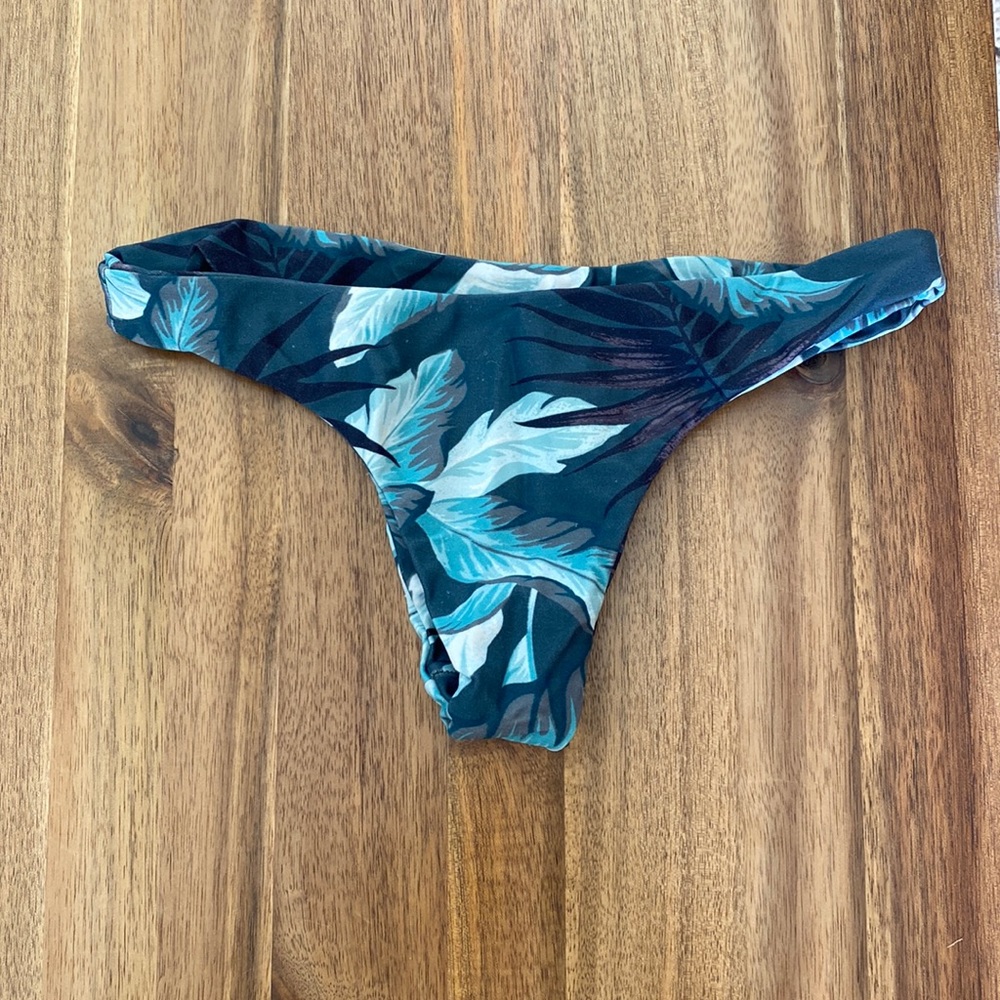 Mikoh small bikini bottoms